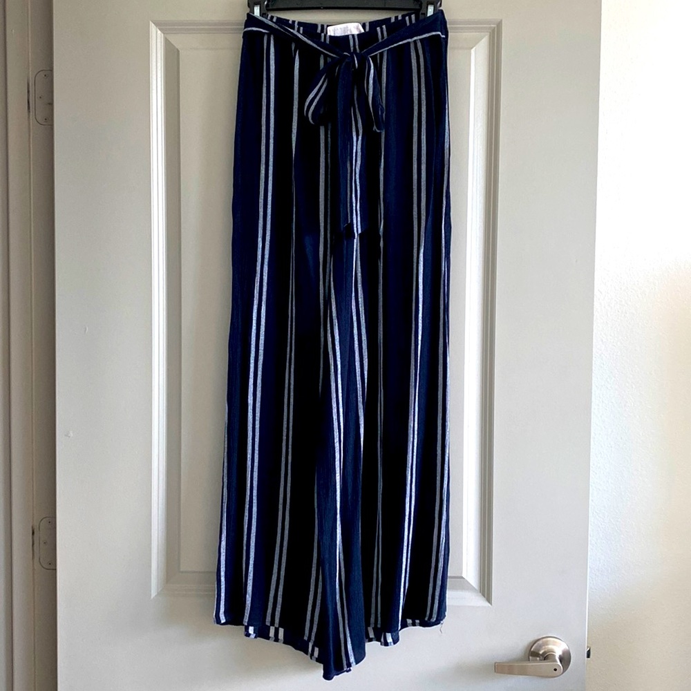Navy flowy pants with tie